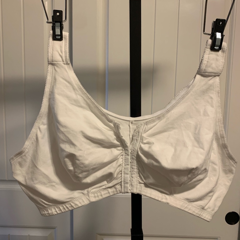 B-24 Leading Lady White Front-Closure Bra